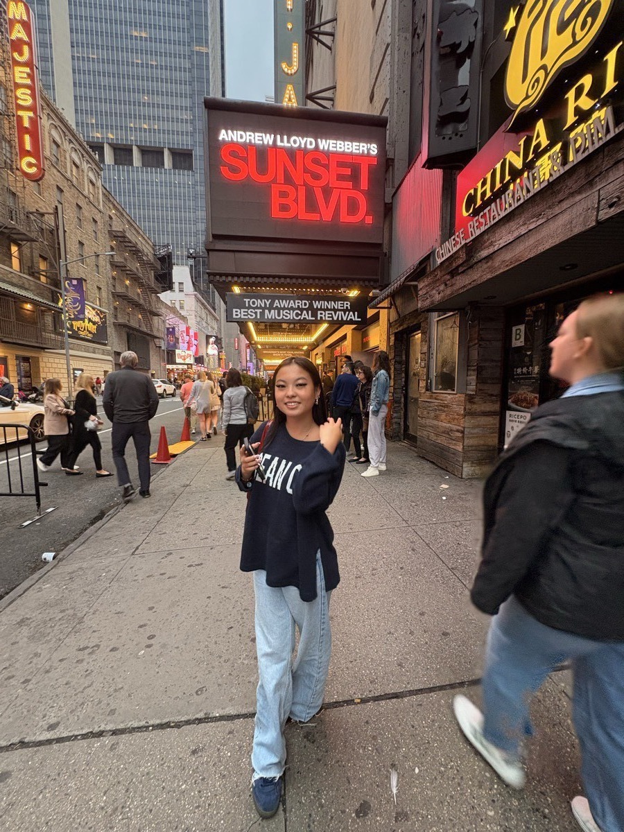 Sylvia at Sunset Blvd on Broadway